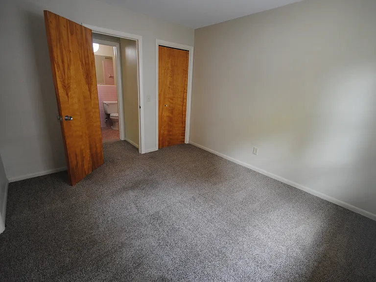 512 N Ashley St — Photo 14