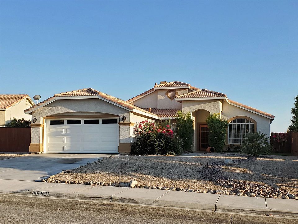 1st image of 65931 Avenida Pico