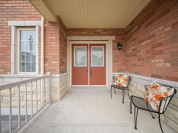 3rd image of 298 W Lawn Cres