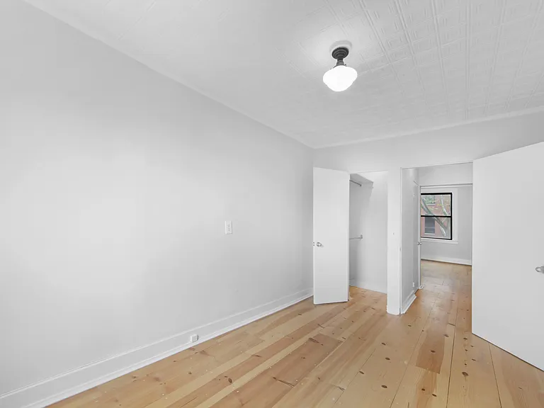 43 Douglass St #2 — Photo 6