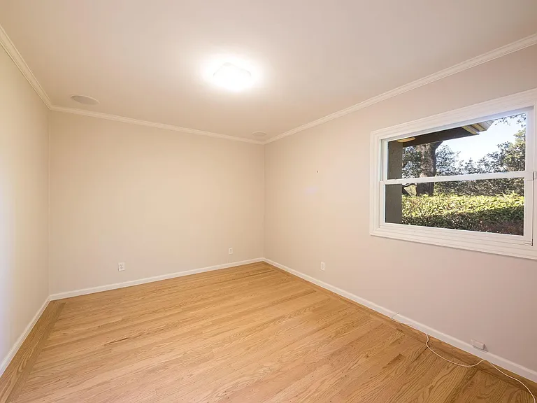 30 Knightwood Ln — Photo 22