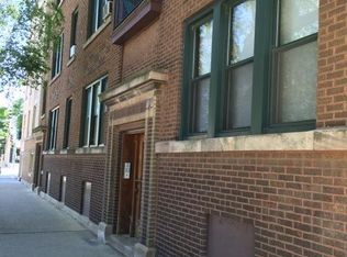 1611 W Barry Ave #A, Chicago, IL 60657