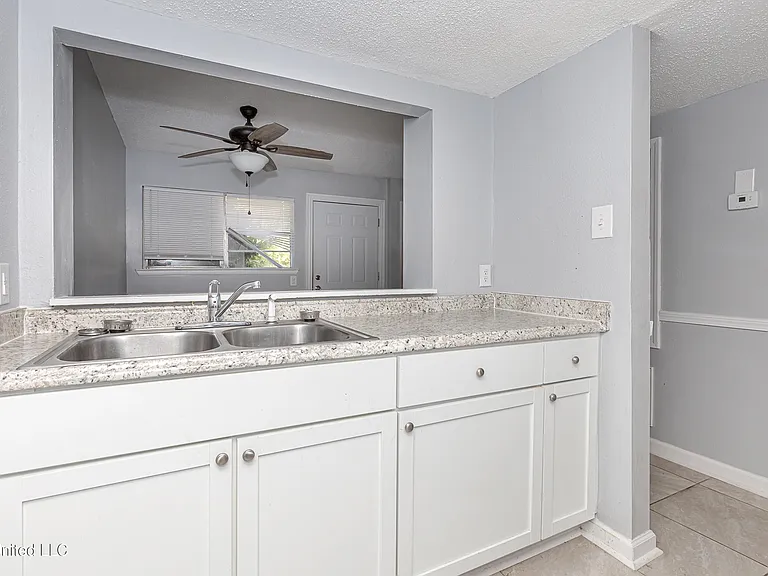 3419 Hospital Rd #11 — Photo 37