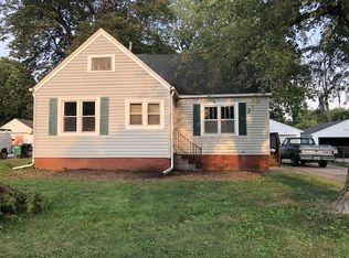 3507 68th St, Urbandale, IA 50322