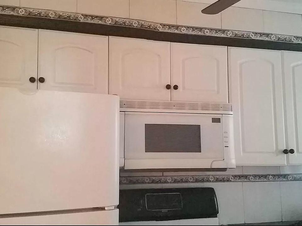 1st image of 21 Lawson St