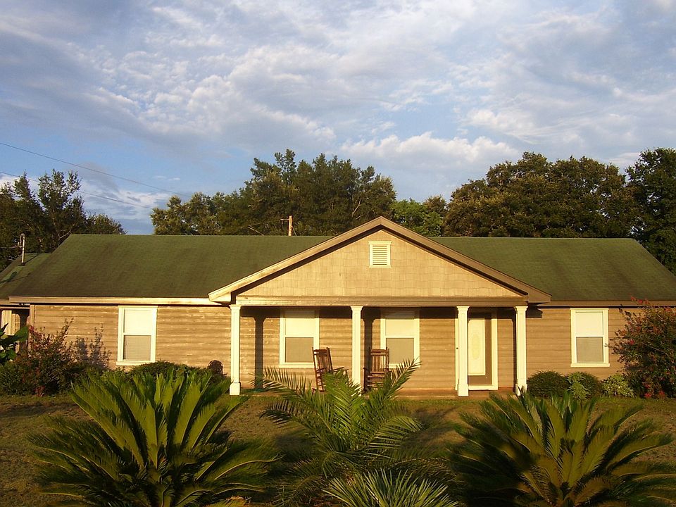 ranch- craftsman style home