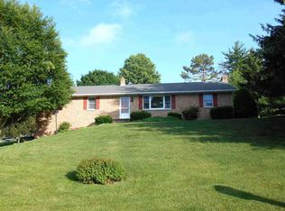466 Dartha Dr, Dallastown, PA 17313