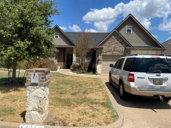 8421 Justin Ave, College Station, TX 77845