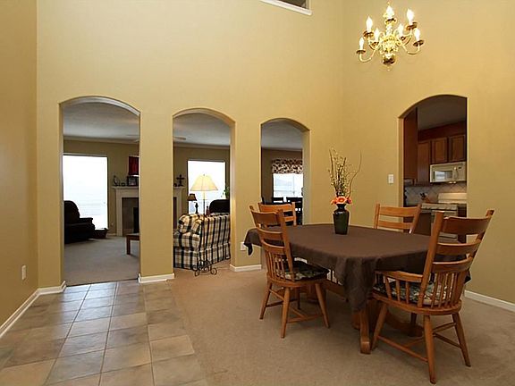 3rd image of 14319 Plum Springs Dr