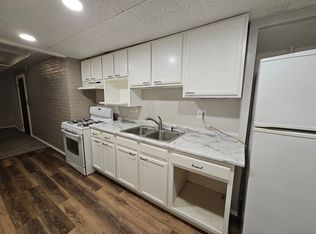 1126 Pine St #9, Green Bay, WI 54301