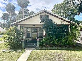 315 S Clayton St, Mount Dora, FL 32757