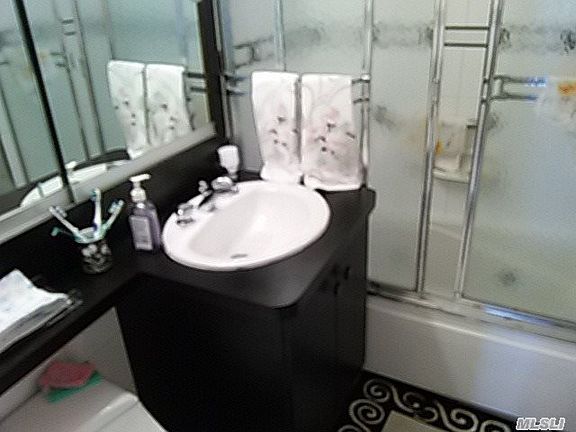 4th image of 110-11 Queens Blvd #28B
