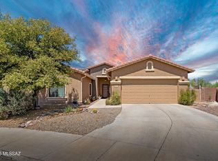8321 N Crested Quail Dr, Tucson, AZ 85743