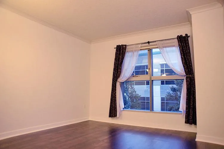 777 7th St NW #1015 — Photo 3