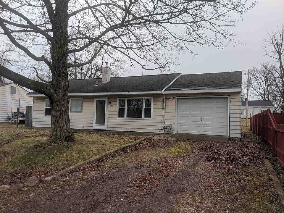 1st image of 610 E Linda Layne