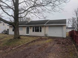 610 E Linda Layne, Muncie, IN 47303