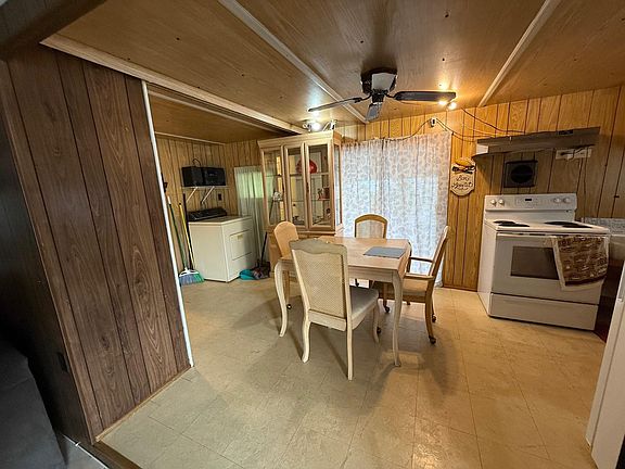 4th image of 8624 SW 15th Court