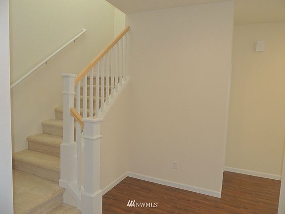 3rd image of 13002 116th Avenue Ct E #115