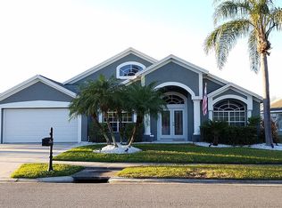 18534 Kingbird Dr, Lutz, FL 33558