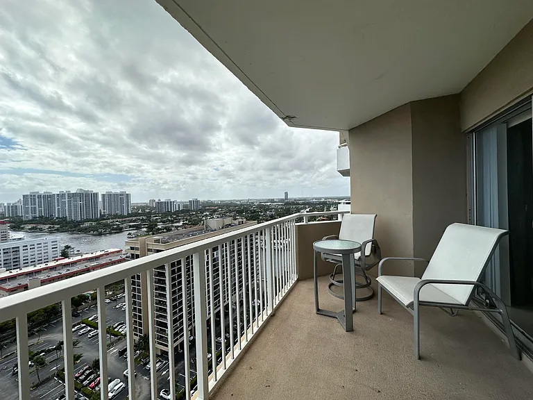 1985 S Ocean Dr #21A — Photo 17