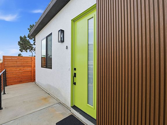 4th image of 2735 Broadway #8