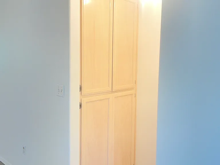 1040 Brandi Way — Photo 23