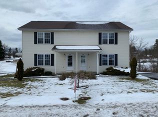 606 Pensinger Blvd, Oakland, MD