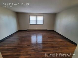 611 E 2nd St S #2, Newton, IA 50208