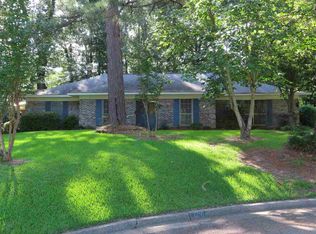 1216 Huntcliff Way, Clinton, MS 39056
