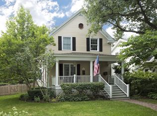 1004 Elm St, Winnetka, IL 60093