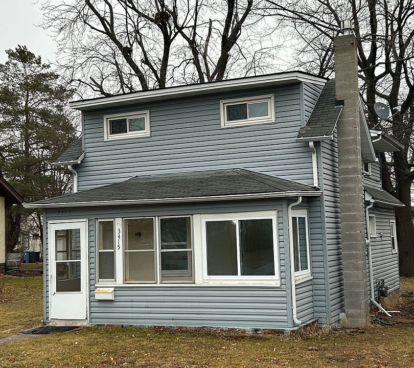 1st image of 3415 23rd Ave S