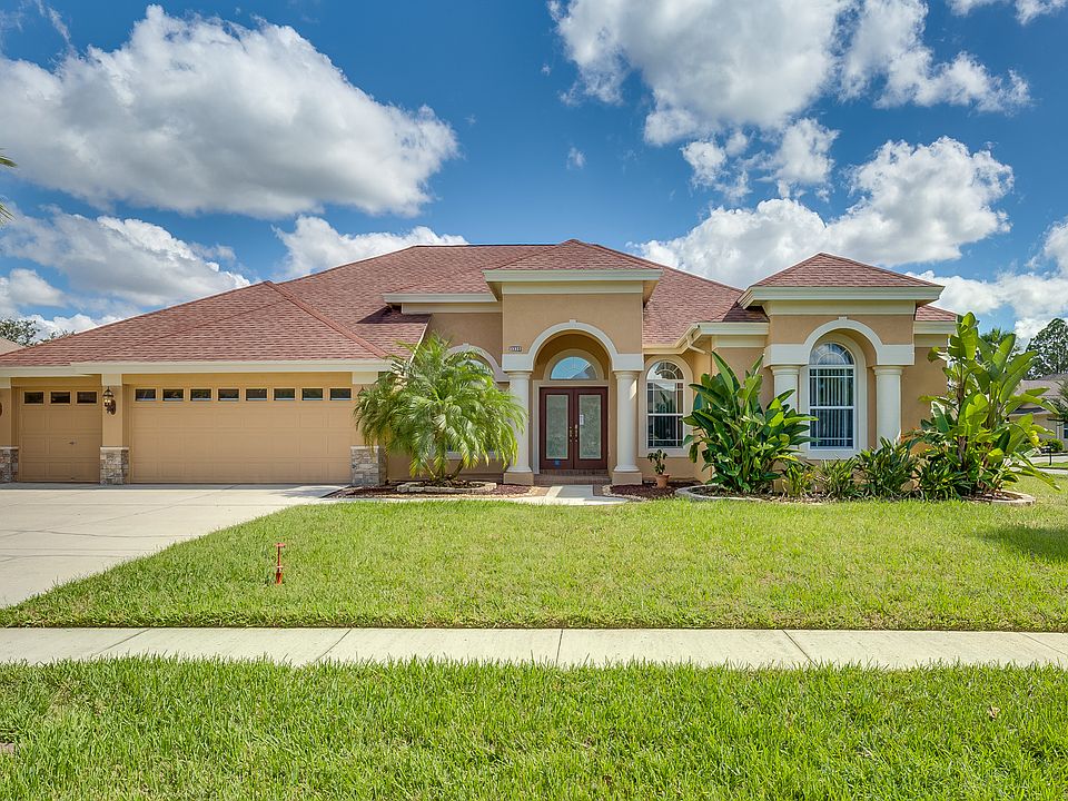 1st image of 3330 Leaf Lake Dr
