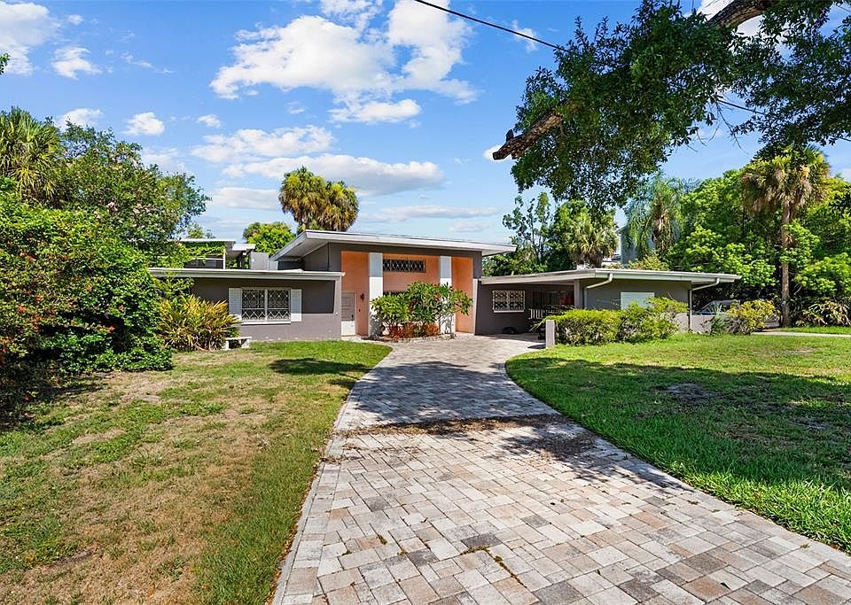 1st image of 211 S SHORE CREST DRIVE