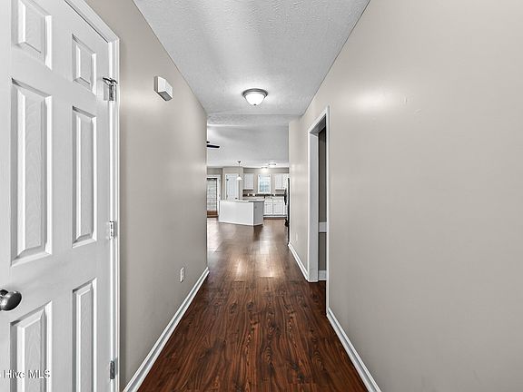 4th image of 104 Ashcroft Drive