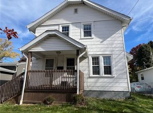 2459 Willis St, Cuyahoga Falls, OH 44221