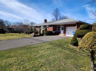 130 Highview Ave, New Britain, CT 06053