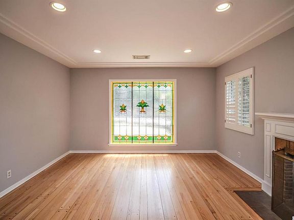 3rd image of 4907 Briggs Ave