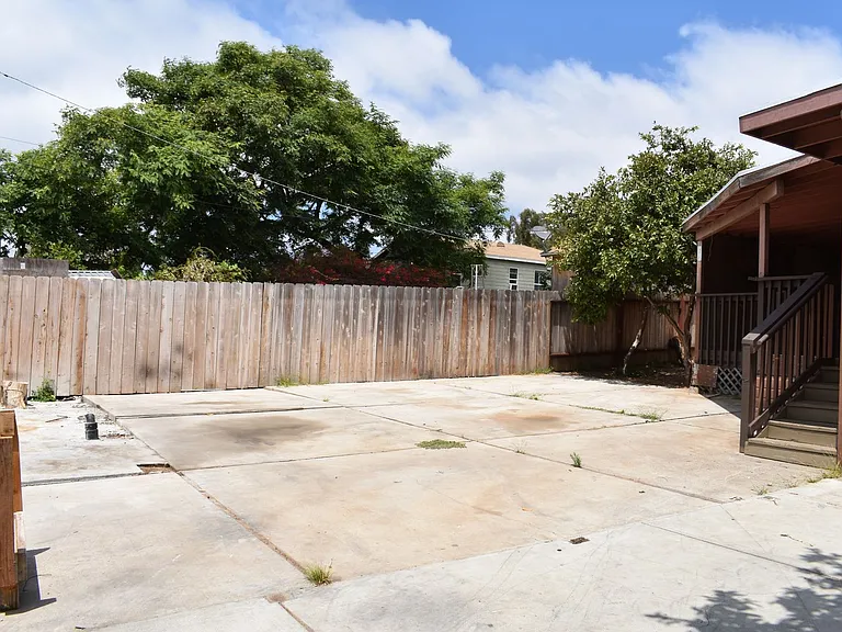 316 S 35th St — Photo 16