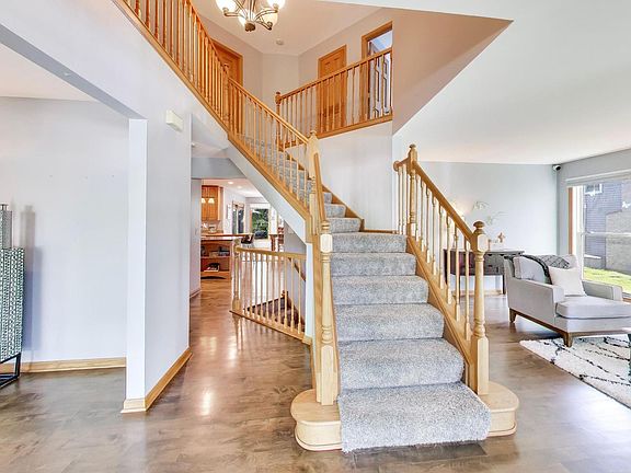 4th image of 845 Saugatuck Trl