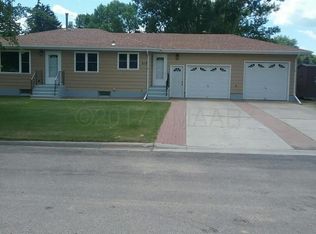 819 4th St, Hawley, MN 56549