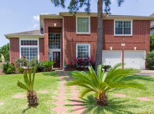 10111 White Oak Trail Ln, Houston, TX 77064