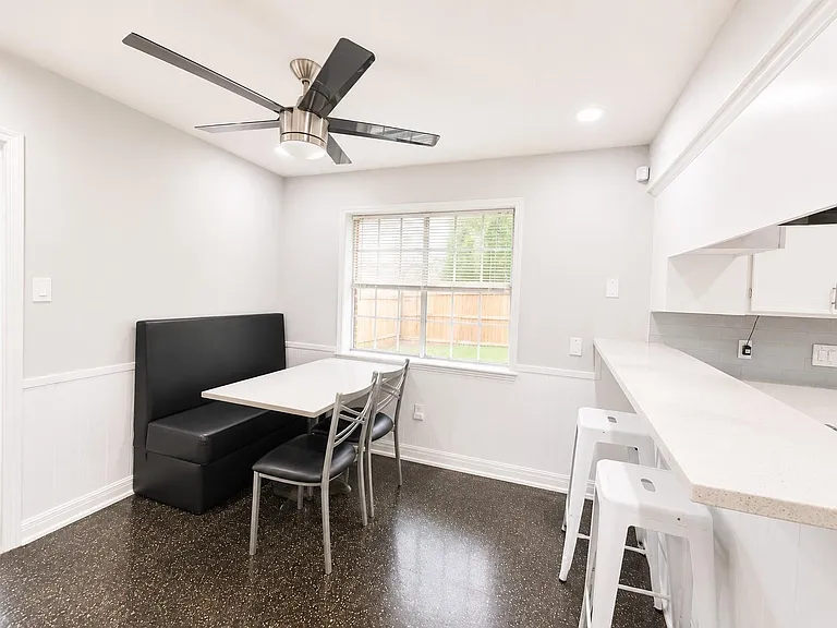 13521 Peoria St — Photo 15