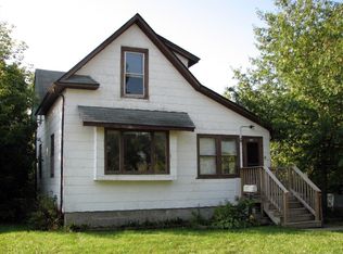 2338 S Ave E, North Saint Paul, MN 55109