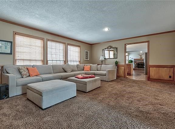 4th image of 12340 Wedd St