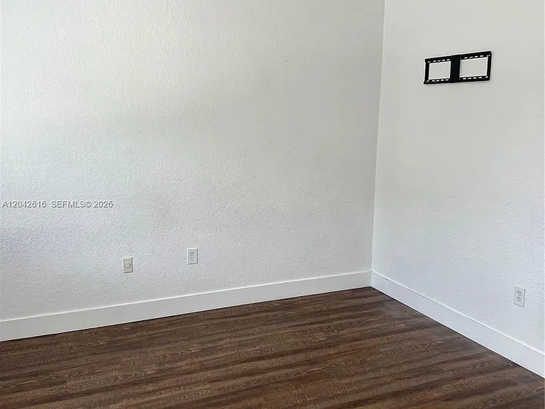 183 Hidden Court Rd #F-33 — Photo 28