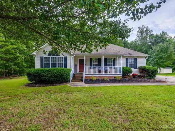 303 Emma Wood Ln, Rock Hill, SC 29730