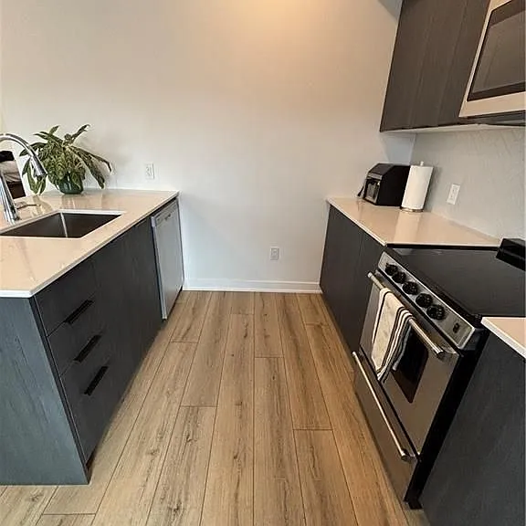 312 Erb St W #516 — Photo 18