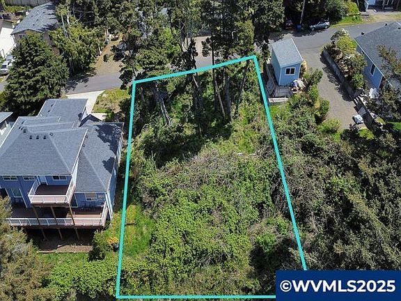 2nd image of 3008 NW Oar Ave