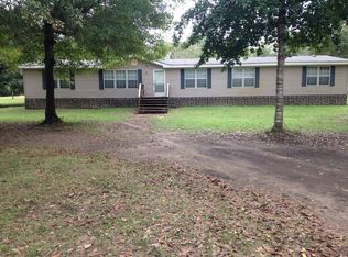2007 28x80 Mobile Home With 3 Acres Of Land, Joaquin, TX 75954