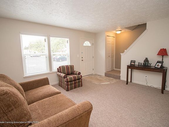 4th image of 6143 Scotmar Dr